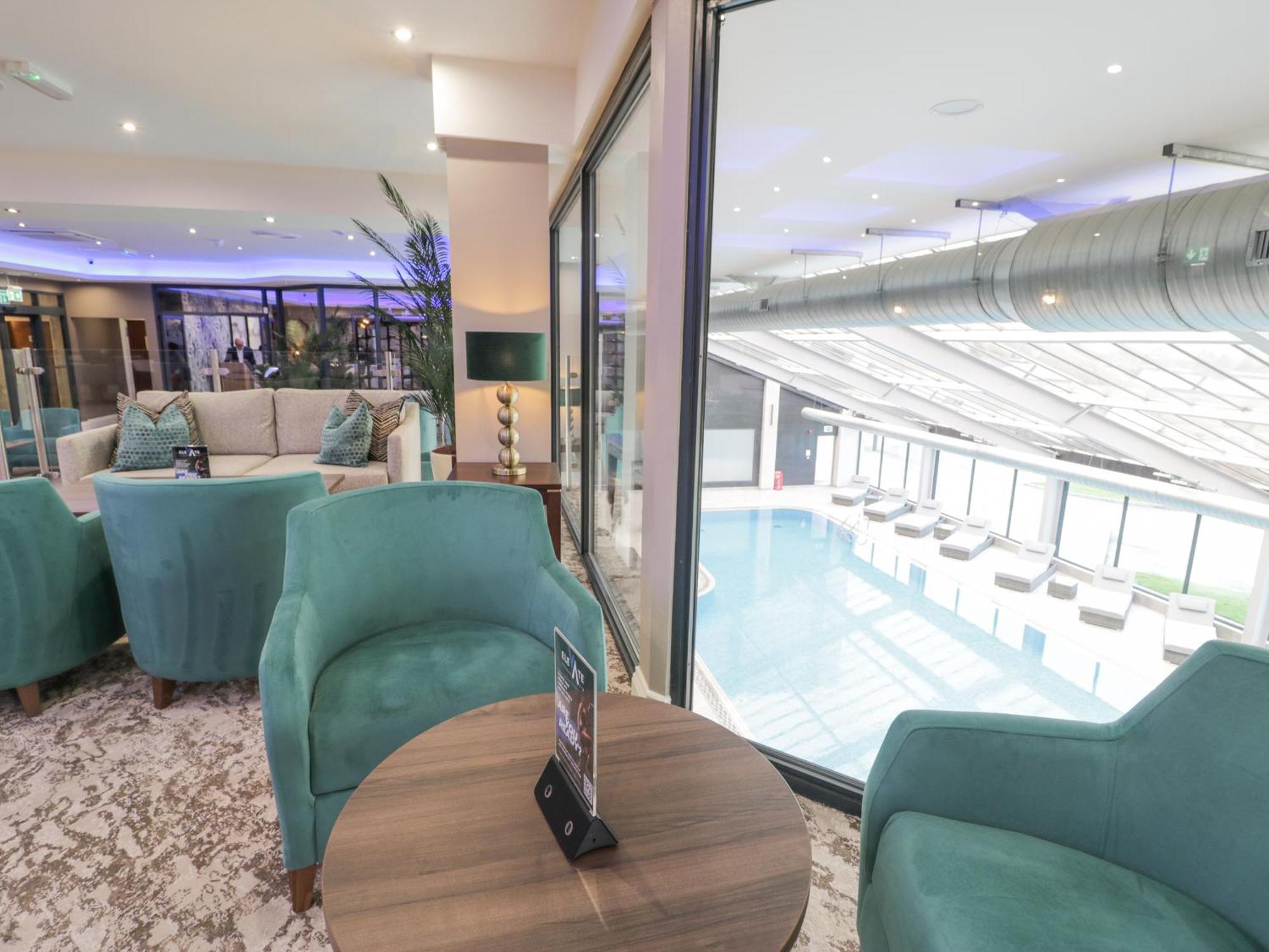 Luxury Lodge 62 ريل المظهر الخارجي الصورة
