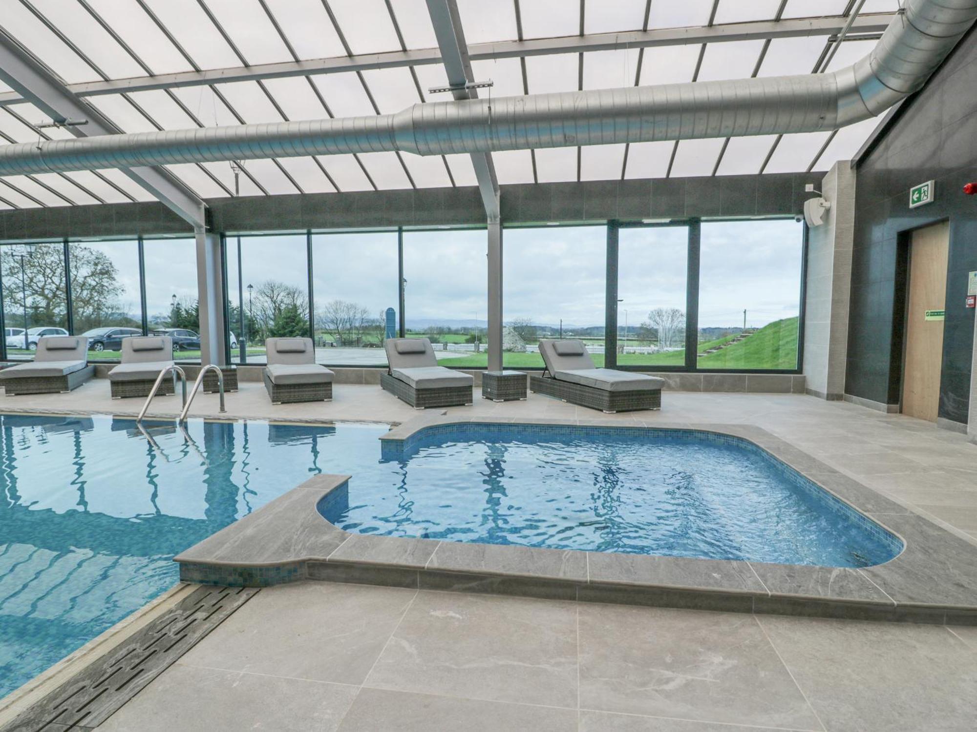 Luxury Lodge 62 ريل المظهر الخارجي الصورة