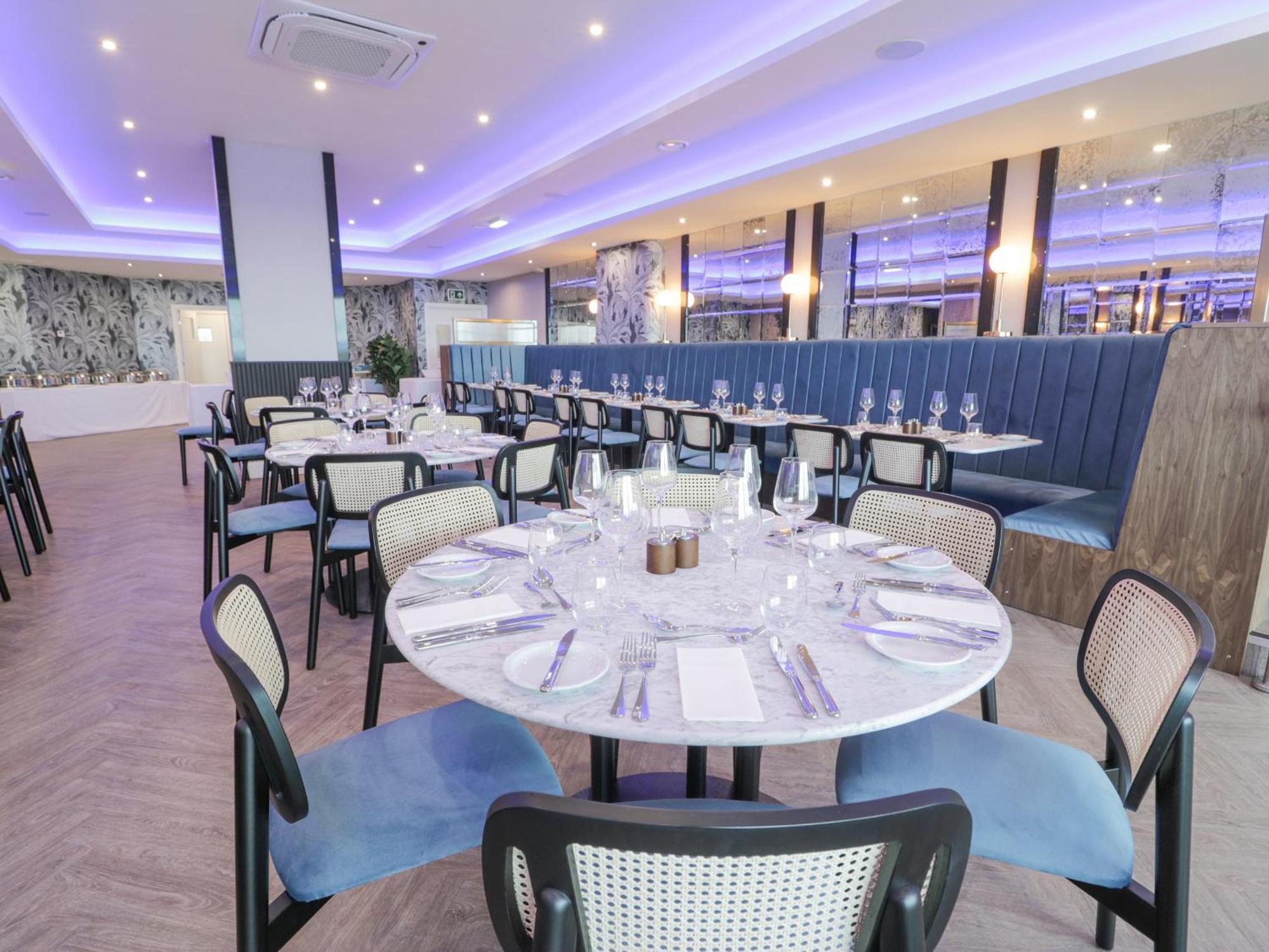 Luxury Lodge 62 ريل المظهر الخارجي الصورة